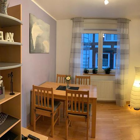 Ferienwohnung Janus Altstadt-Hameln Haus 2 Inklusive Parkplatz - Mit Und Ohne Terrasse Oder Loggia Hamelin Bagian luar foto