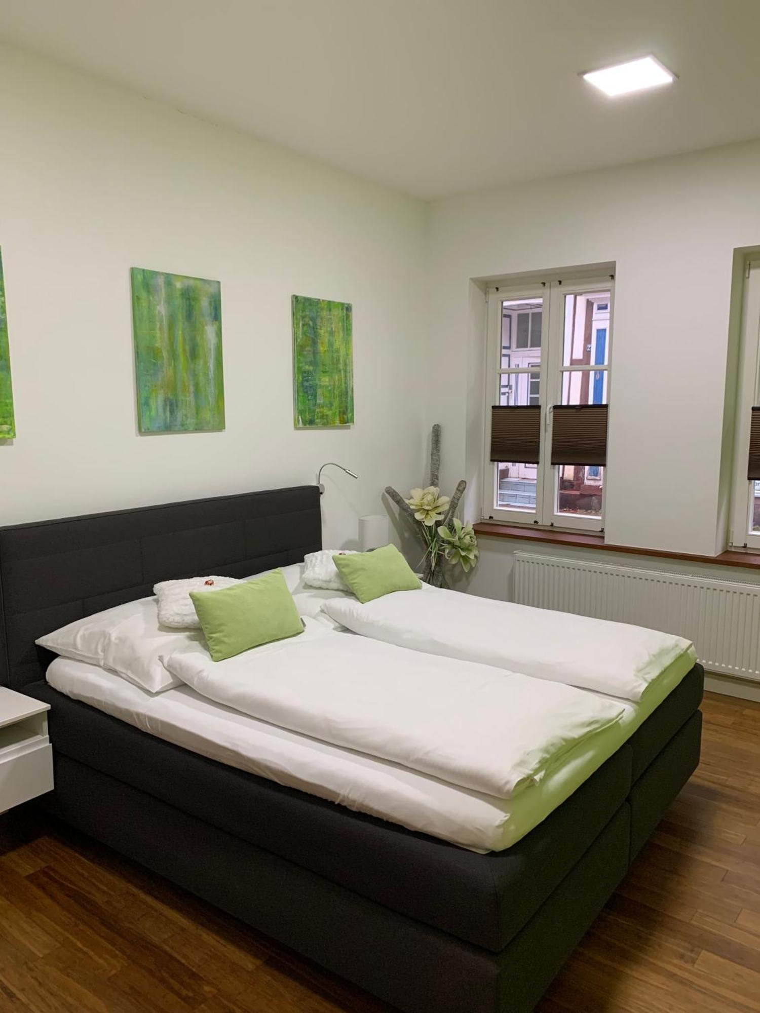 Ferienwohnung Janus Altstadt-Hameln Haus 2 Inklusive Parkplatz - Mit Und Ohne Terrasse Oder Loggia Hamelin Bagian luar foto