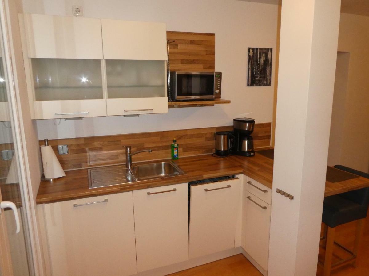 Ferienwohnung Janus Altstadt-Hameln Haus 2 Inklusive Parkplatz - Mit Und Ohne Terrasse Oder Loggia Hamelin Bagian luar foto