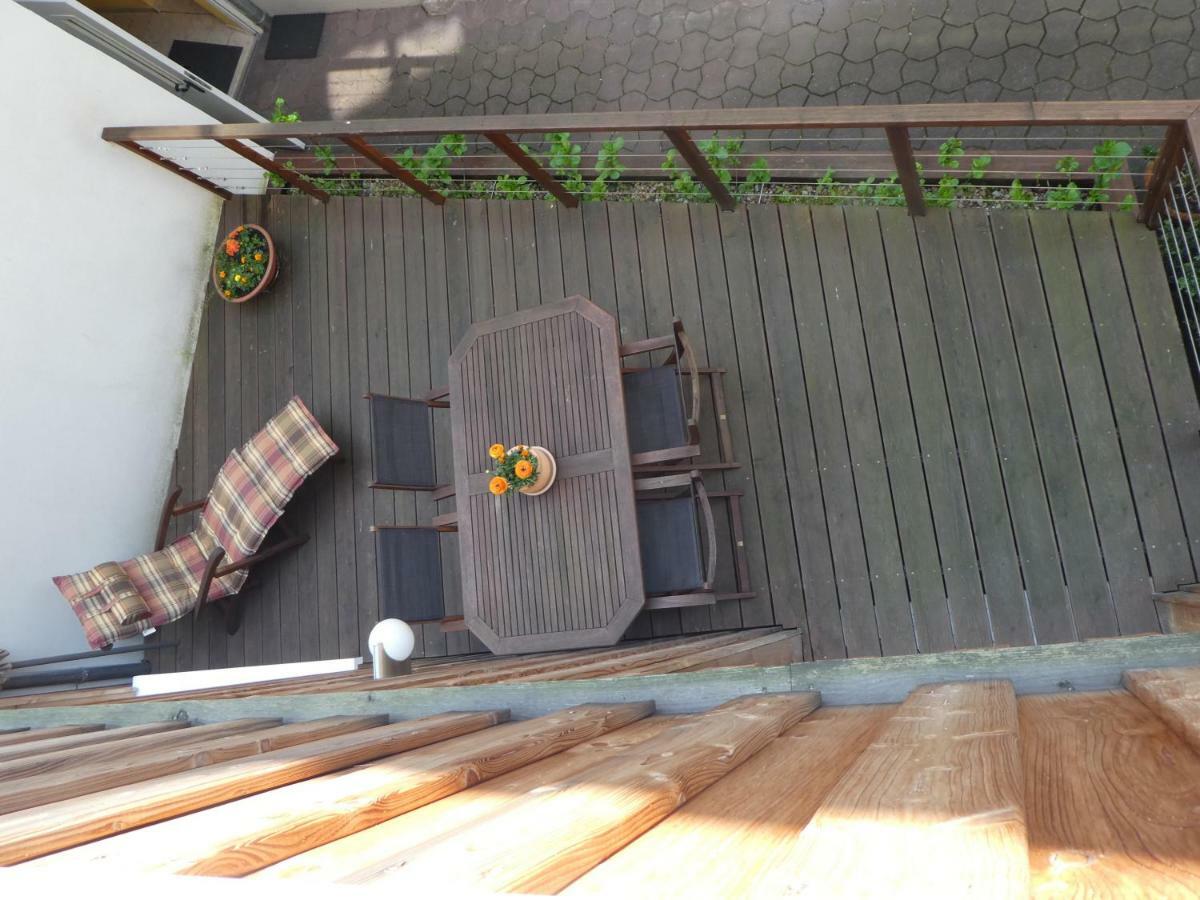 Ferienwohnung Janus Altstadt-Hameln Haus 2 Inklusive Parkplatz - Mit Und Ohne Terrasse Oder Loggia Hamelin Bagian luar foto