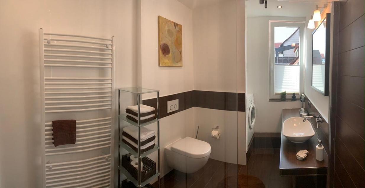 Ferienwohnung Janus Altstadt-Hameln Haus 2 Inklusive Parkplatz - Mit Und Ohne Terrasse Oder Loggia Hamelin Bagian luar foto