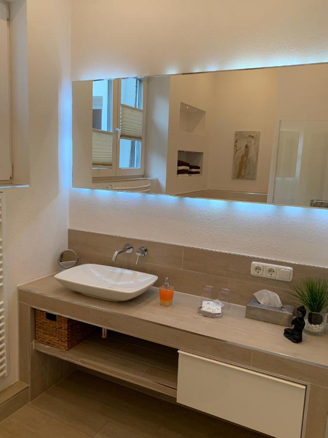 Ferienwohnung Janus Altstadt-Hameln Haus 2 Inklusive Parkplatz - Mit Und Ohne Terrasse Oder Loggia Hamelin Bagian luar foto