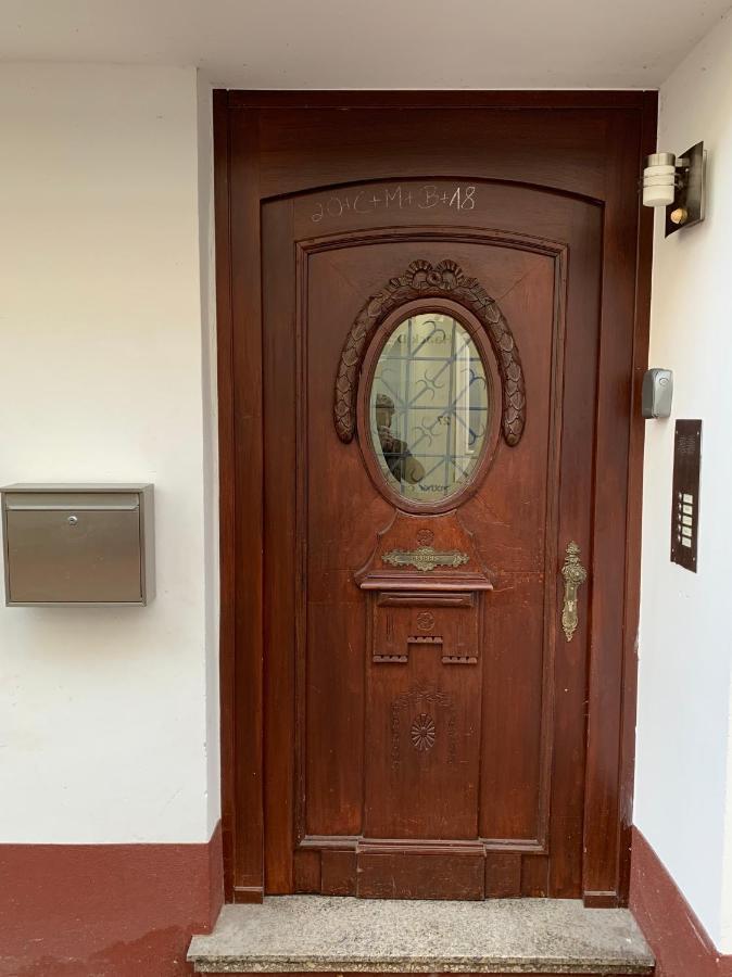Ferienwohnung Janus Altstadt-Hameln Haus 2 Inklusive Parkplatz - Mit Und Ohne Terrasse Oder Loggia Hamelin Bagian luar foto
